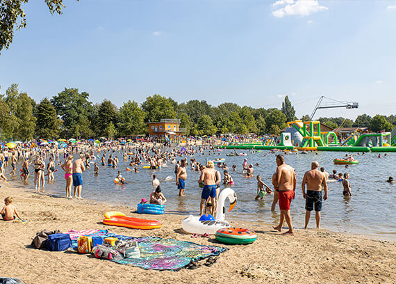 KlaresWasser-WeißerSandstrand2